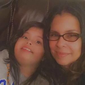 Meet your Posher, Yinet